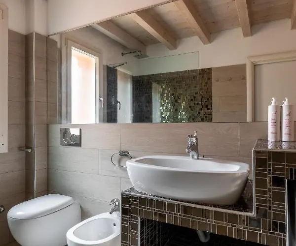 Giorgi Homes - Erbosa Duplex By Wonderful Italy * Bologna