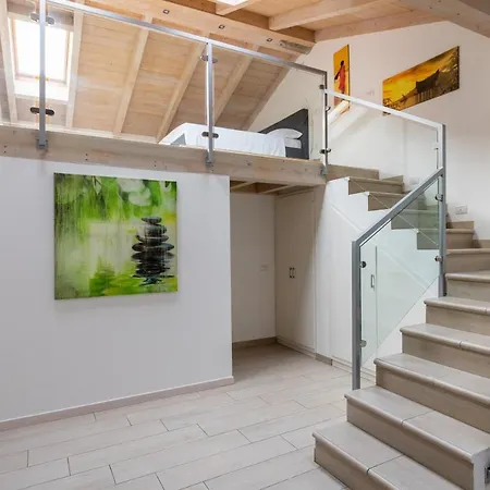 Giorgi Homes - Erbosa Duplex By Wonderful Italy