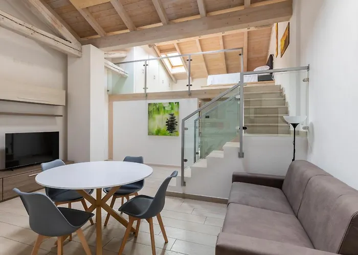 Giorgi Homes - Erbosa Duplex By Wonderful Italy Boloňa