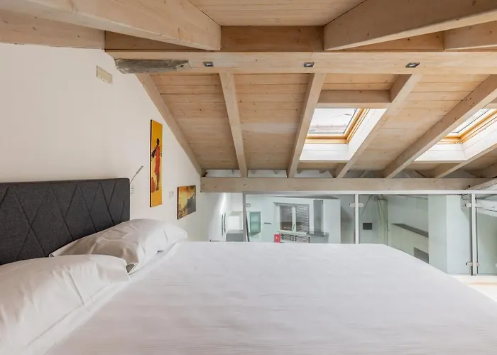 Giorgi Homes - Erbosa Duplex By Wonderful Italy * Boloňa